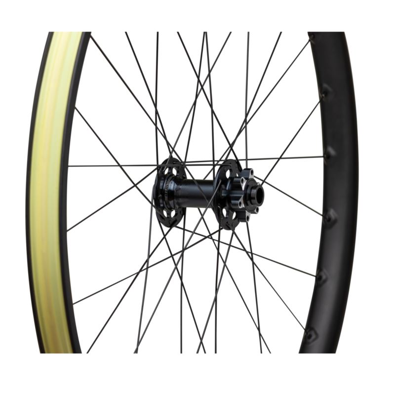 WTB Koło CZR i30x29'' przód 110x15 28 6 śrub